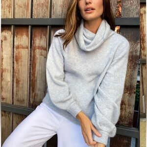 Babaton The Group Adichie Light Grey Sweater